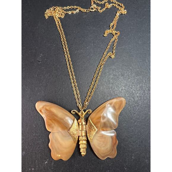 Vintage 70s Articulated Butterfly Necklace | Root Beer Marbled Wings 26" - Picture 2 of 13